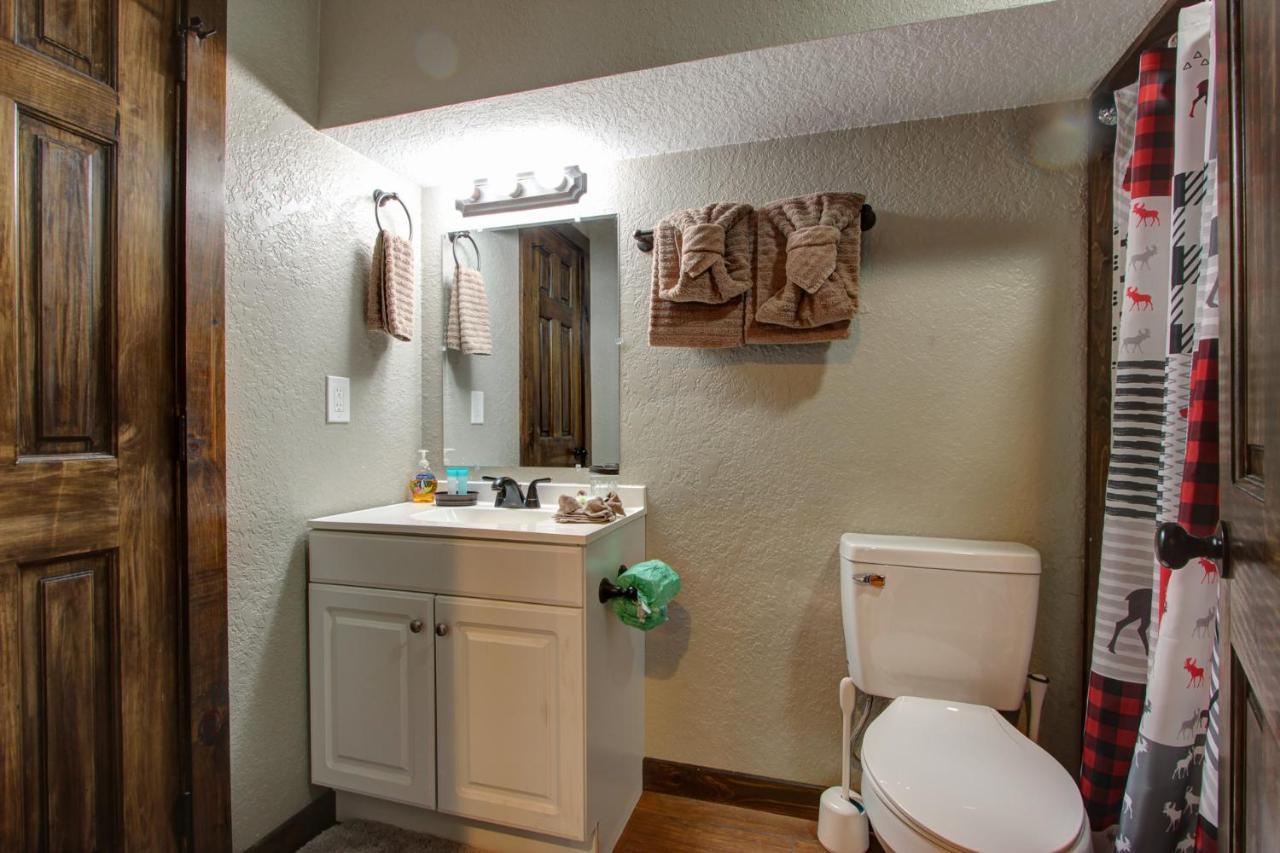3 Master Bedrooms - Sleeps 10 - Location - Game Room - Hot Tub Pigeon Forge Esterno foto